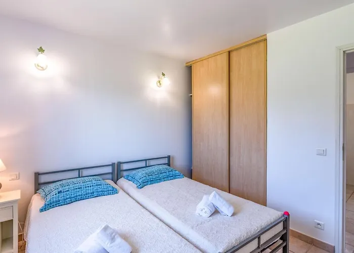 Les Rosiers By Interhome Villa Porto-Vecchio (Corsica)